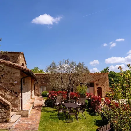 Le Beringhe - Wine Pool & Relax Farmház