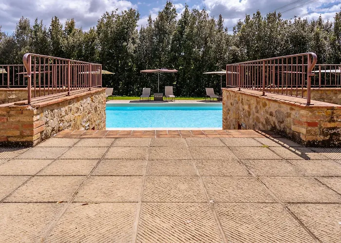 Gospodarstwo agroturystyczne Le Beringhe - Wine Pool & Relax *